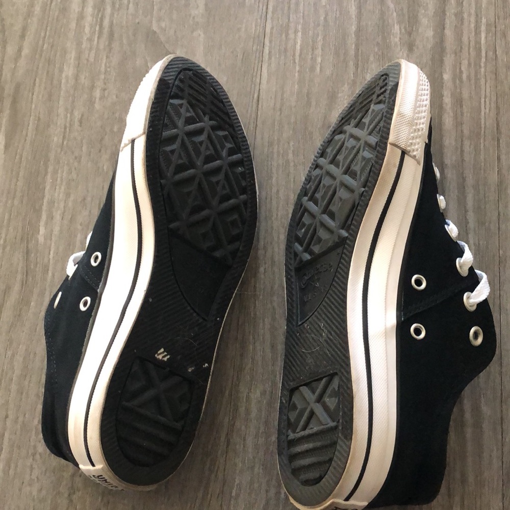 Converse - Picture 3 of 7